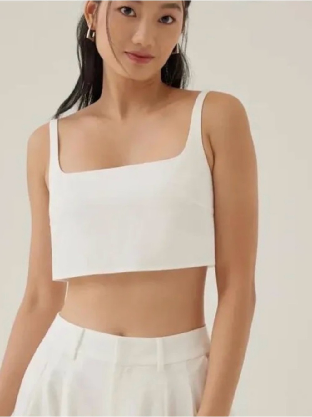 Love Bonito Women's White Square Neck Crop Tank Top